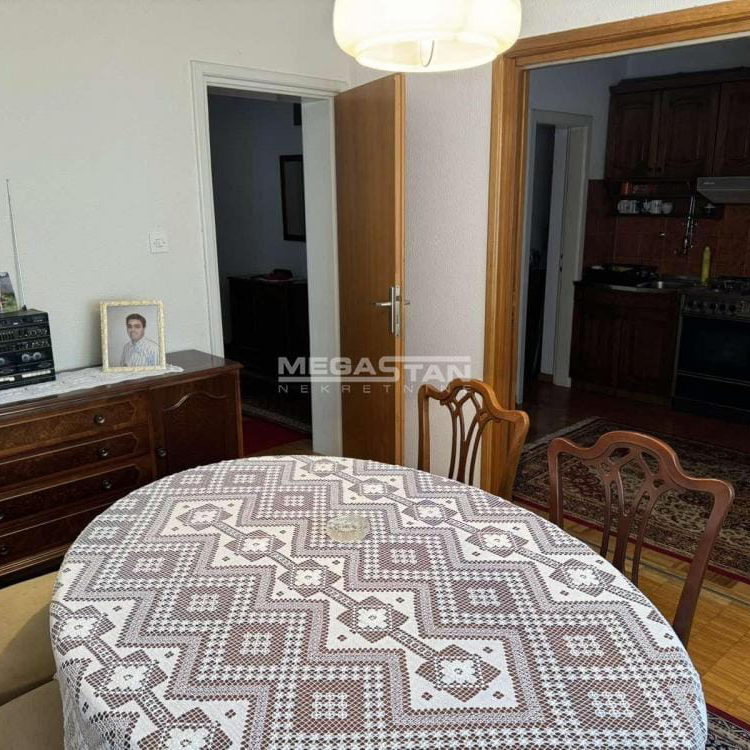 Kuća Prodaja Beograd Leštane 372 m2