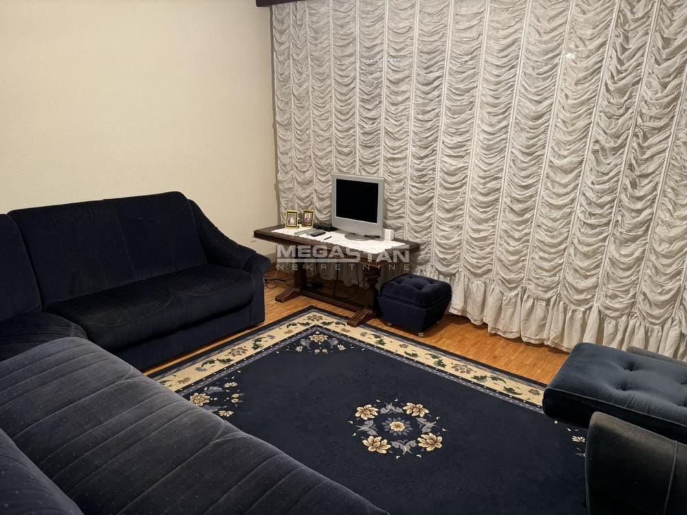 Kuća Prodaja Beograd Kuća Prodaja Beograd Leštane 372 m2