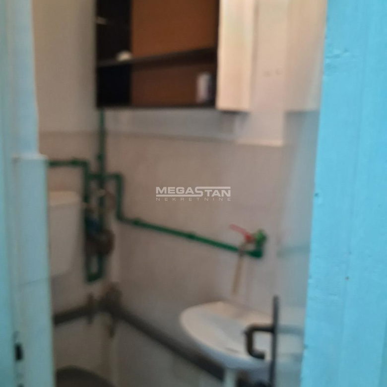 Lokal Izdavanje Beograd Blok 24 15 m2