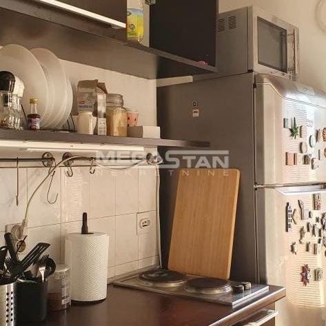 Stan Prodaja Beograd Trg Nikole Pašića 156 m2