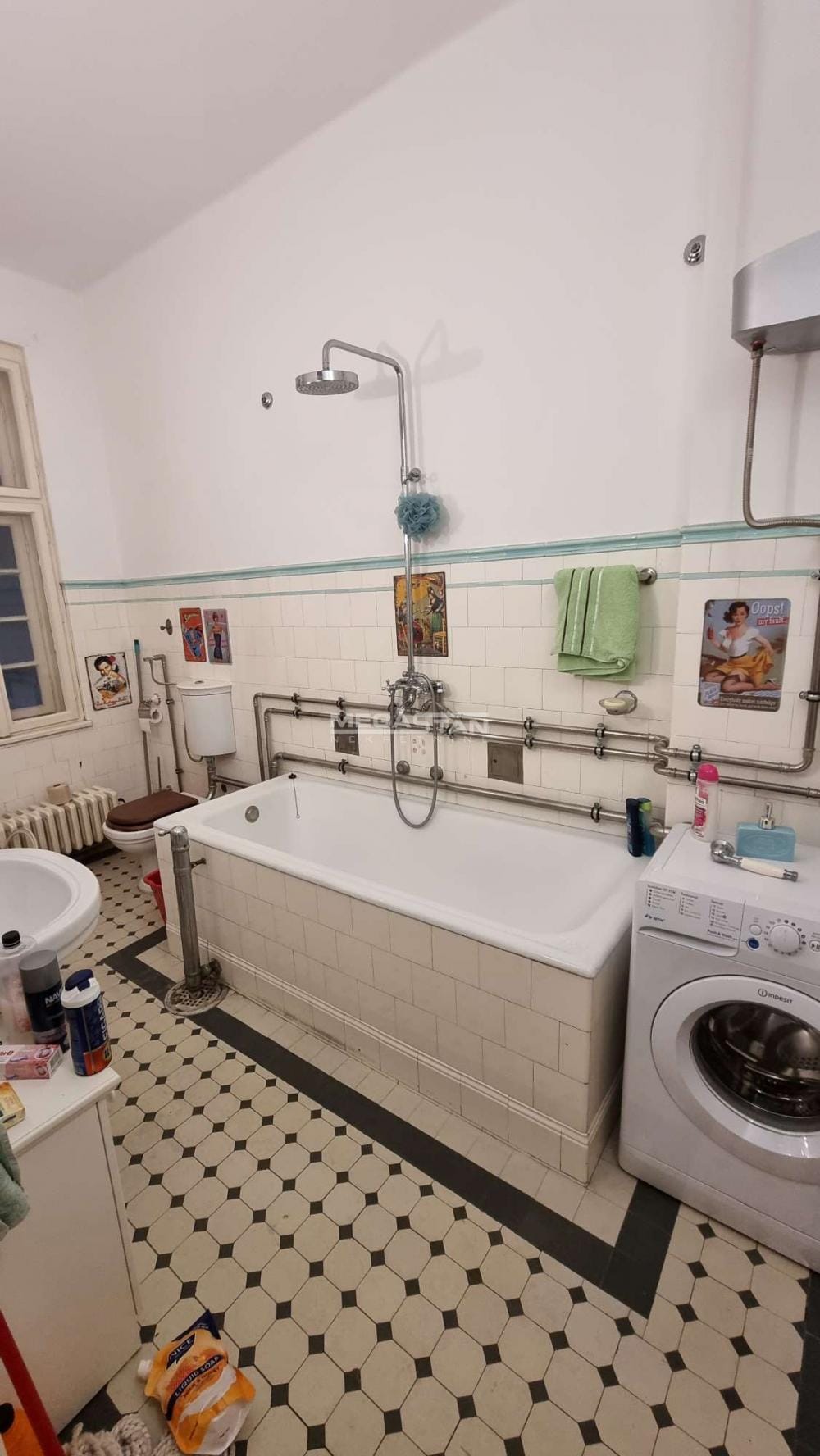 Lokal Izdavanje Beograd Trg Nikole Pašića 145 m2