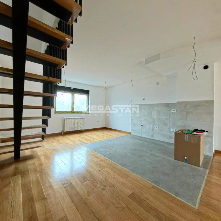 Stan Prodaja Beograd Autokomanda 144 m2