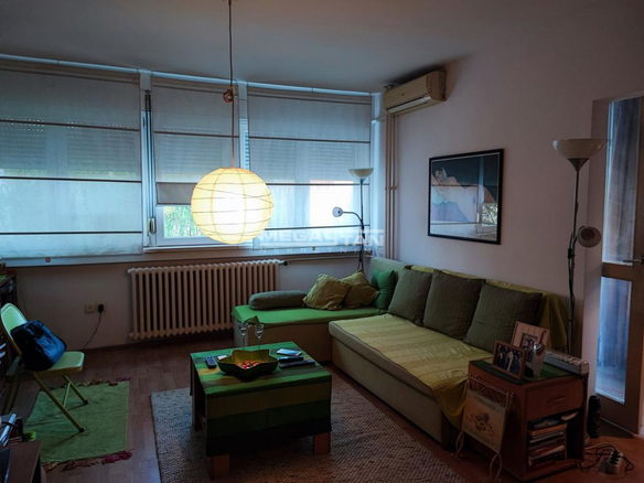 Stan Izdavanje Beograd Mirijevo 50 m2