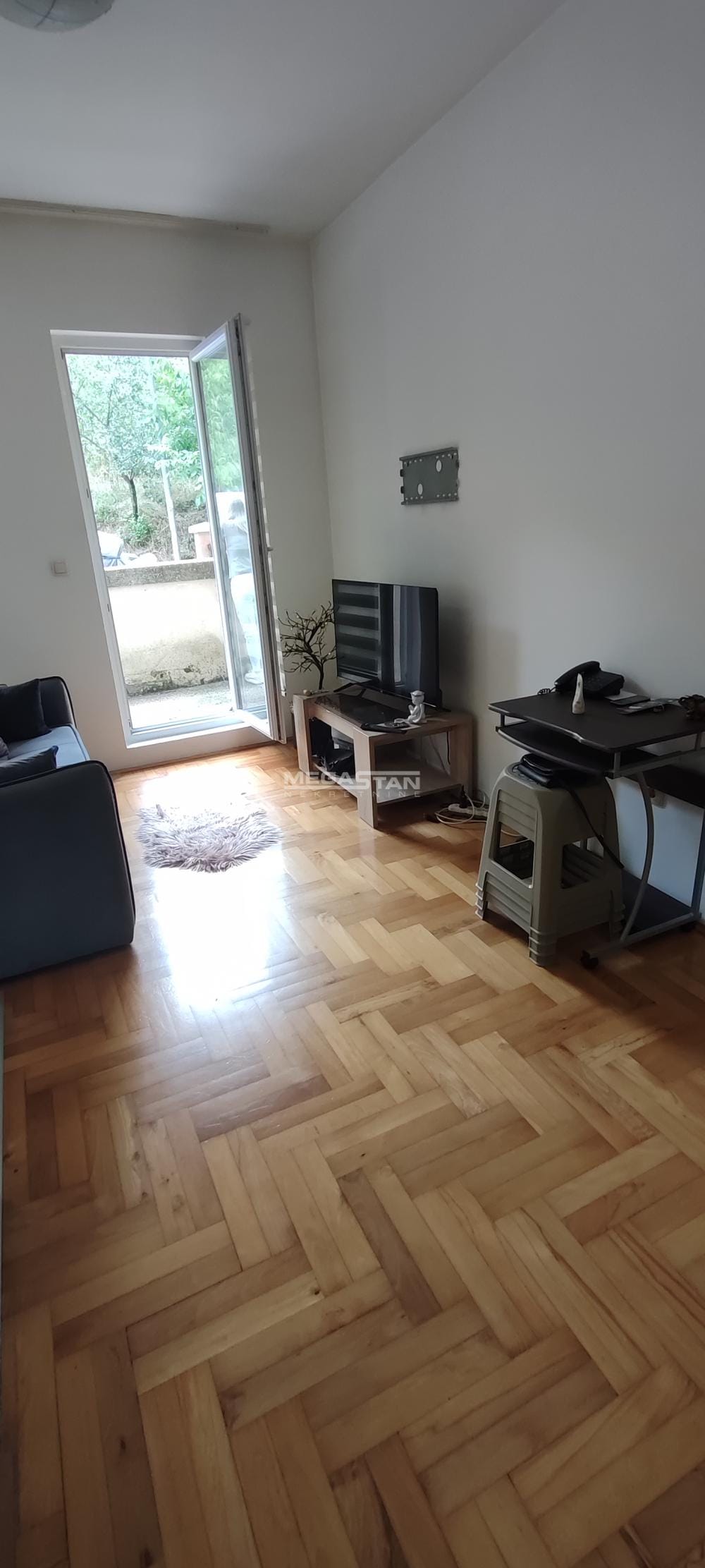 Stan Prodaja Beograd Stan Prodaja Beograd Karaburma 40 m2