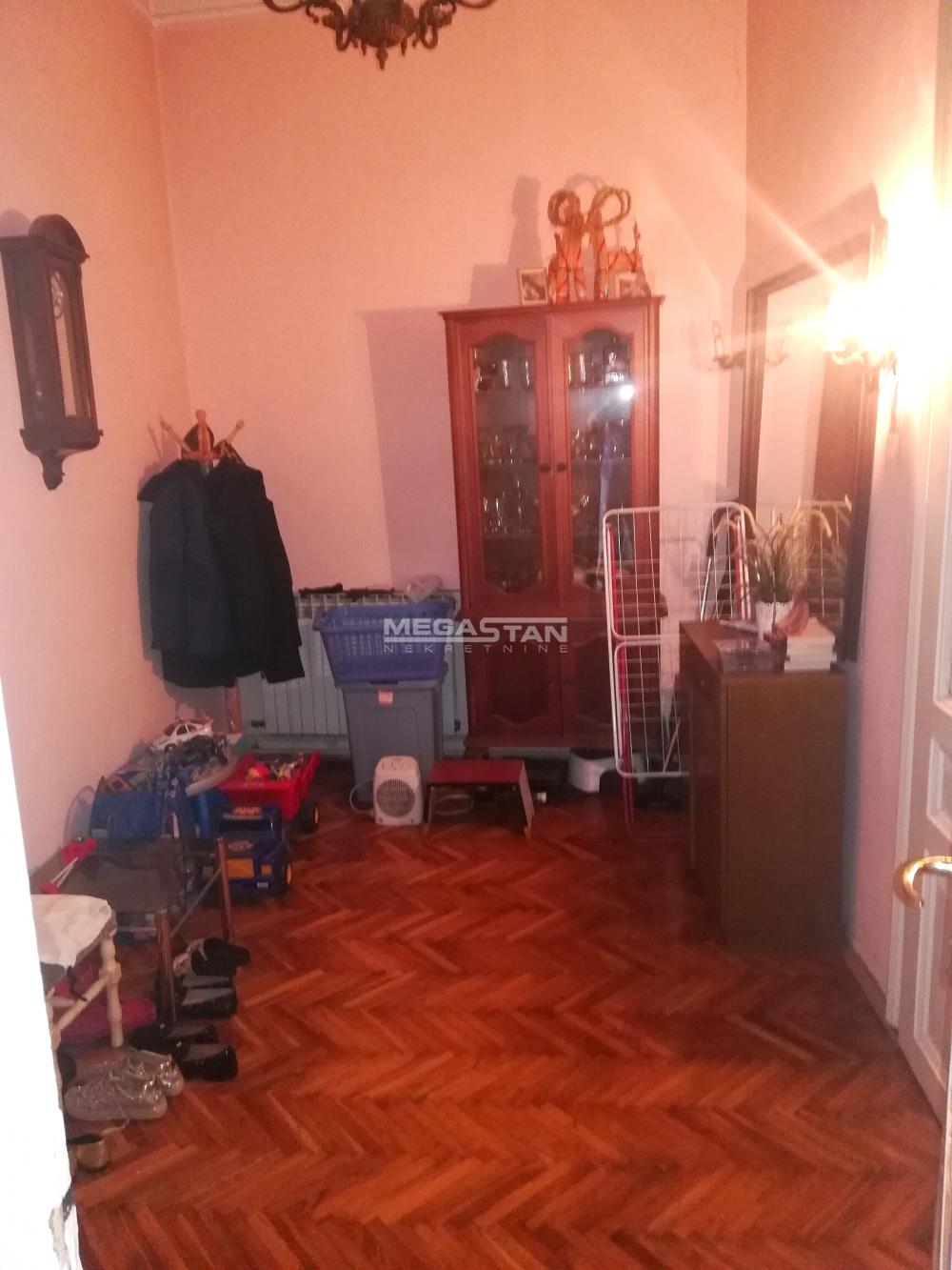 Stan Prodaja Beograd Stan Prodaja Beograd Centar (Zemun) 134 m2