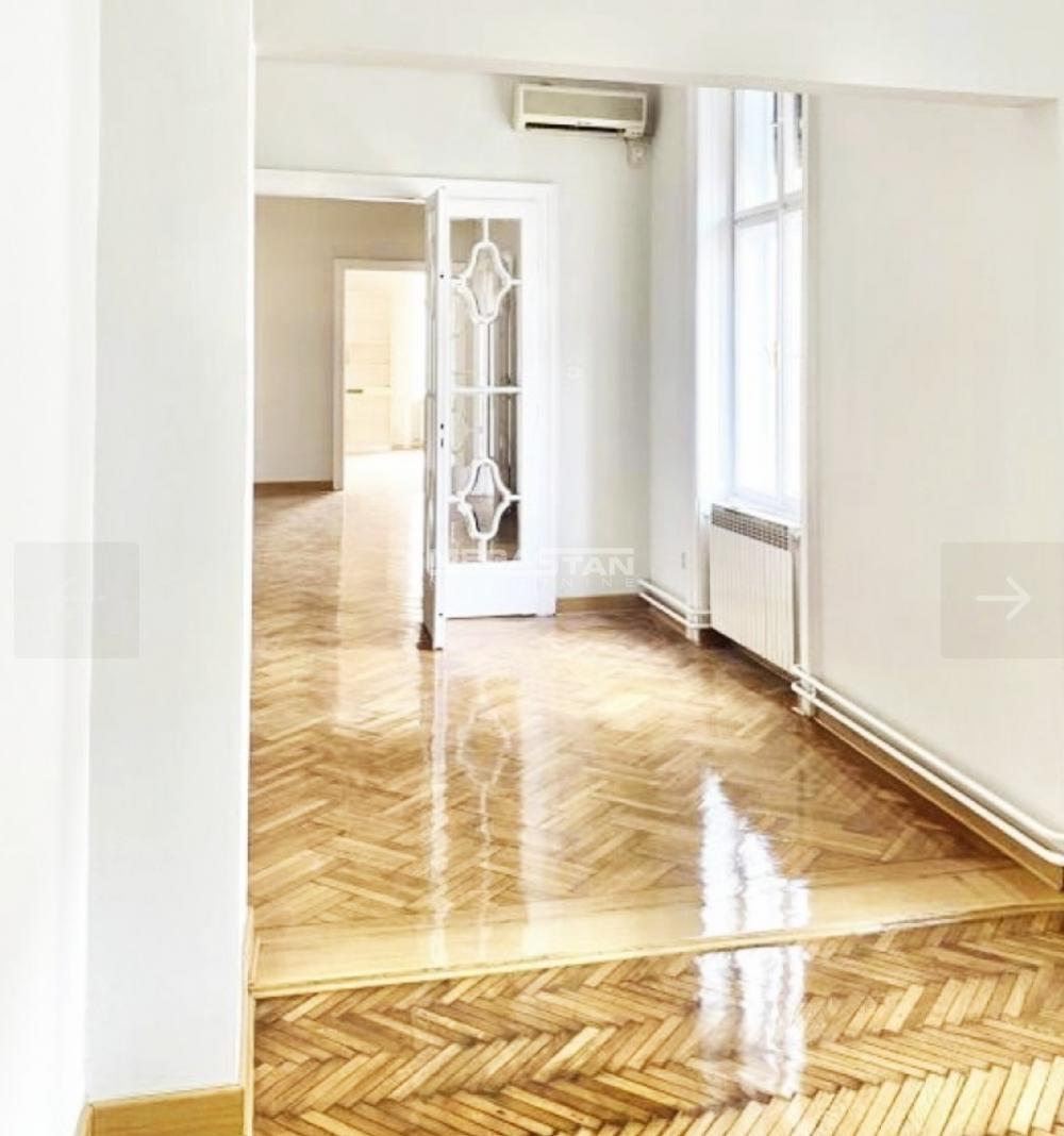 Stan Prodaja Beograd Knez Mihailova 239 m2