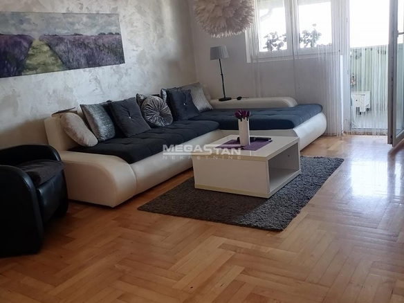 Stan Prodaja Beograd Karaburma 80 m2