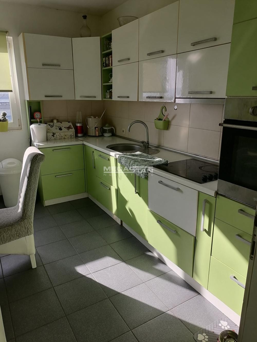 Stan Prodaja Beograd Stan Prodaja Beograd Karaburma 80 m2