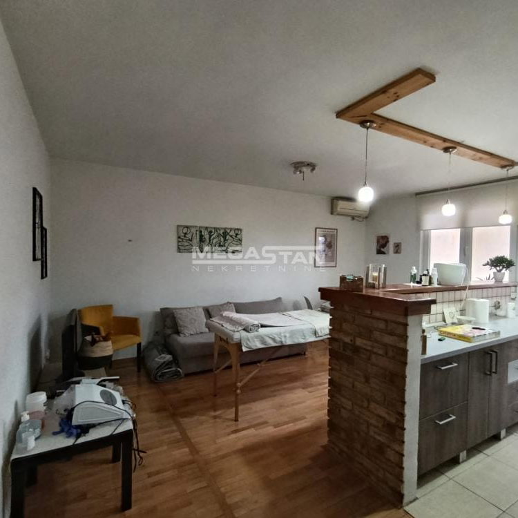 Stan Prodaja Beograd Karaburma 93 m2