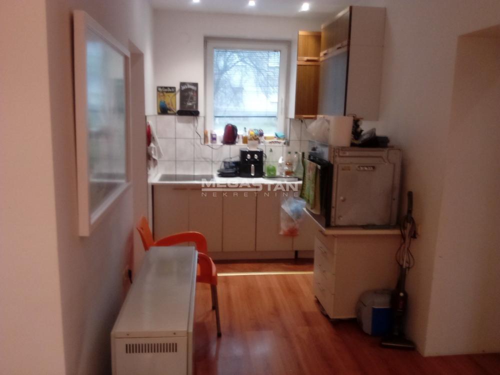 Stan Prodaja Beograd Bele Vode 57 m2