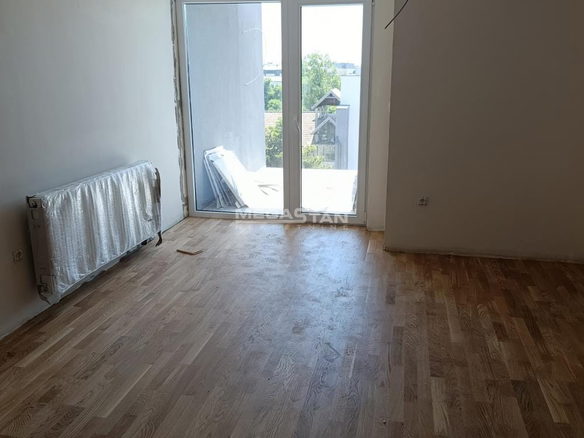 Stan Prodaja Pančevo  77 m2
