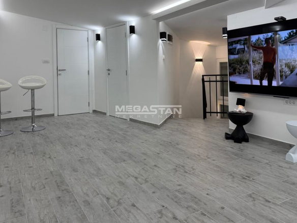 Stan Izdavanje Beograd Vukov Spomenik 105 m2
