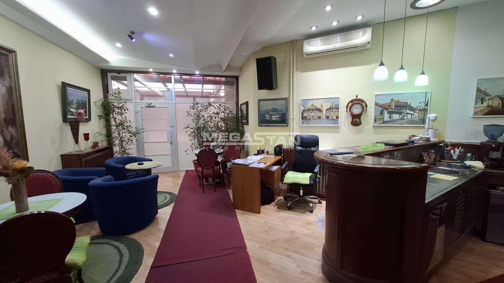 Lokal Prodaja Beograd Lokal Prodaja Beograd Blok 12 77 m2