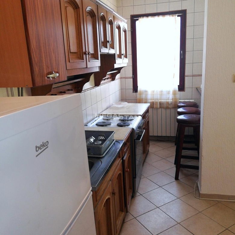 Stan Prodaja Beograd Centar (Zemun) 72 m2