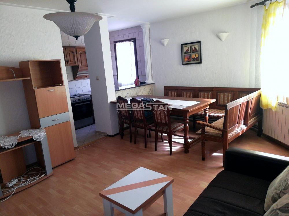Stan Prodaja Beograd Stan Prodaja Beograd Centar (Zemun) 72 m2