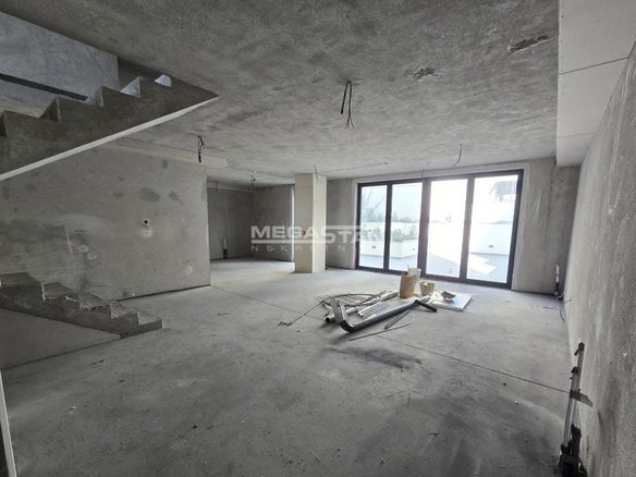 Lokal Prodaja Beograd Šumice 256 m2