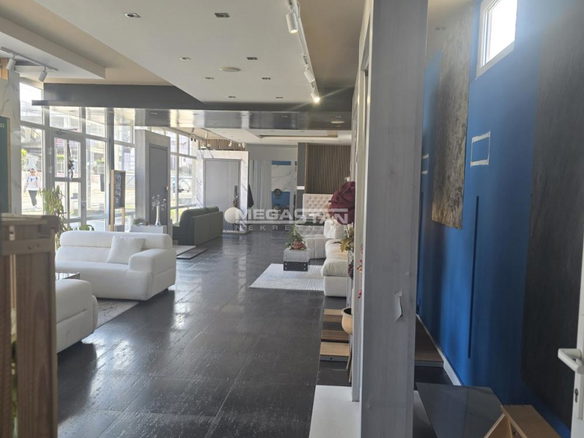 Lokal Izdavanje Beograd Žarkovo 330 m2