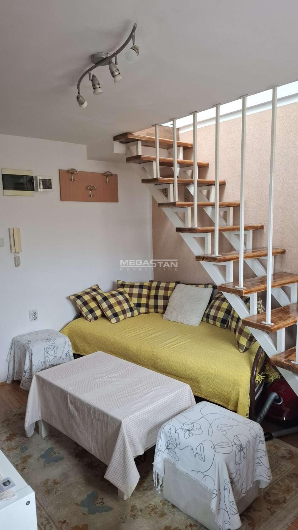 Stan Prodaja Beograd Stan Prodaja Beograd Profesorska Kolonija 42 m2