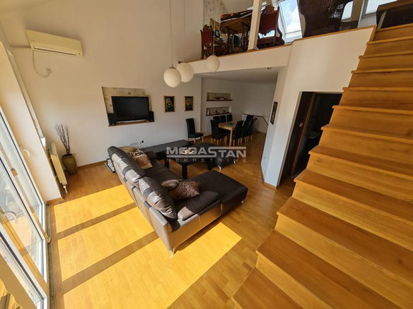 Kuća Prodaja Pančevo  240 m2