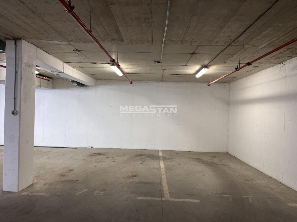 Garaža Prodaja Beograd Garaža Prodaja Beograd Bežanijska Kosa 3 13 m2