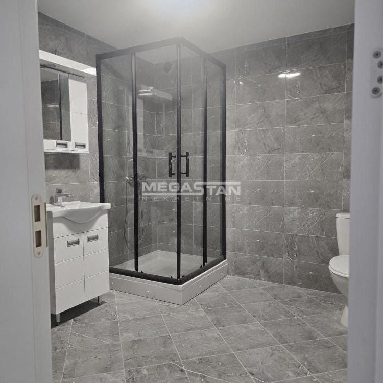 Stan Izdavanje Beograd Žarkovo 57 m2