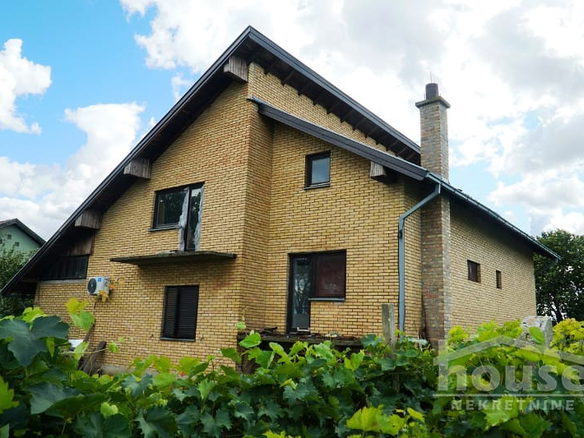 Kuća Prodaja Novi Sad  290 m2