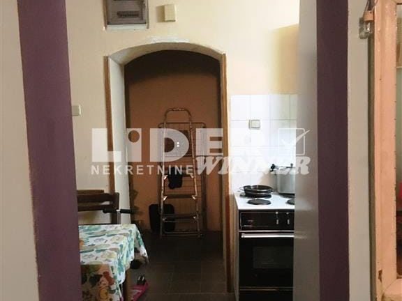 Stan Prodaja Beograd Obilićev Venac 33 m2