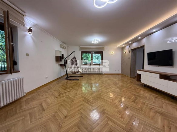 Kuća Izdavanje Beograd Dedinje 150 m2