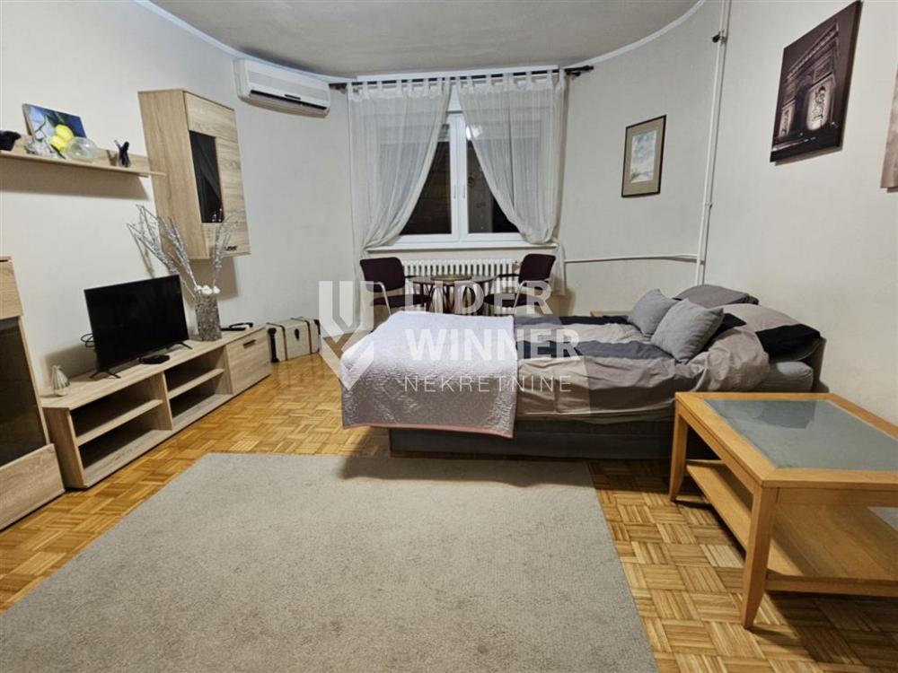 Stan Izdavanje Beograd Stan Izdavanje Beograd Slavija 27 m2