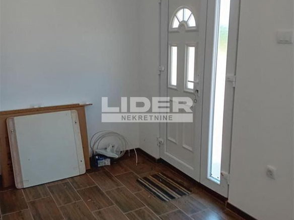 Kuća Prodaja Inđija  115 m2