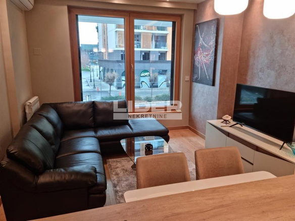 Stan Izdavanje Beograd Blok 65 62 m2