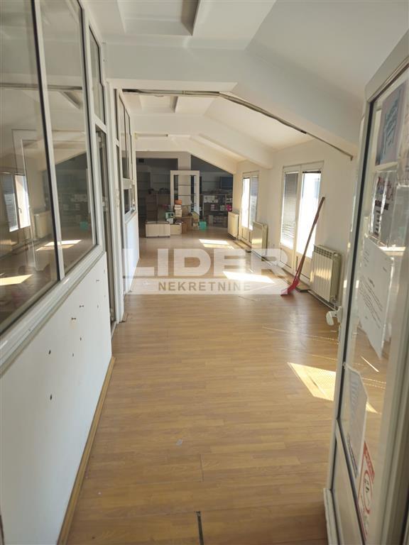 Lokal Izdavanje Beograd Dušanovac 1000 m2