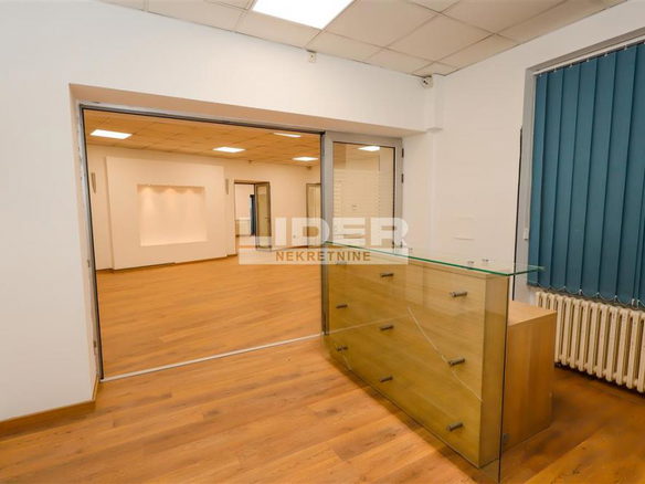 Lokal Izdavanje Beograd Terazije 251 m2