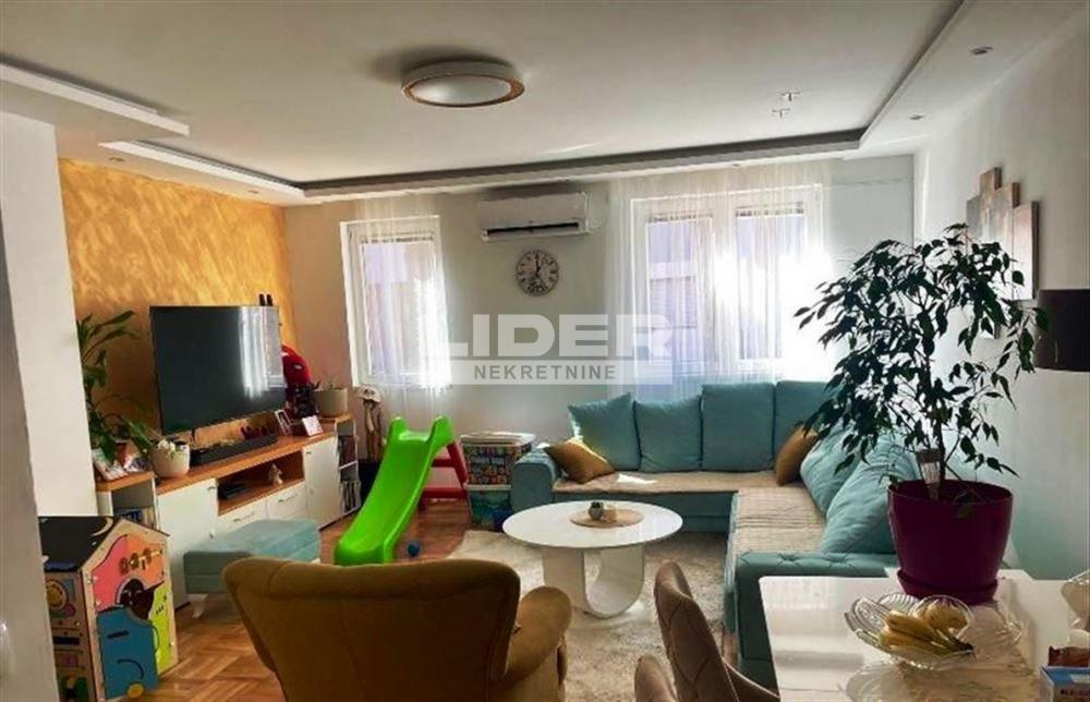 Stan Prodaja Beograd Zvezdarska Šuma 63 m2