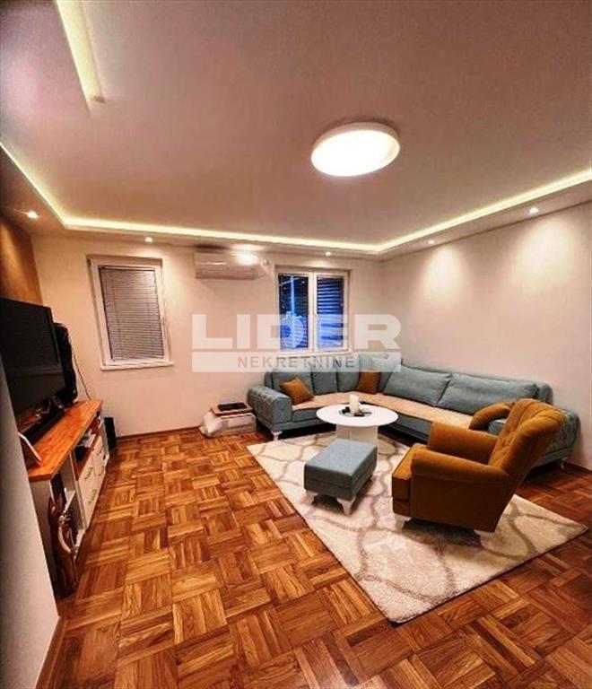Stan Prodaja Beograd Zvezdarska Šuma 63 m2