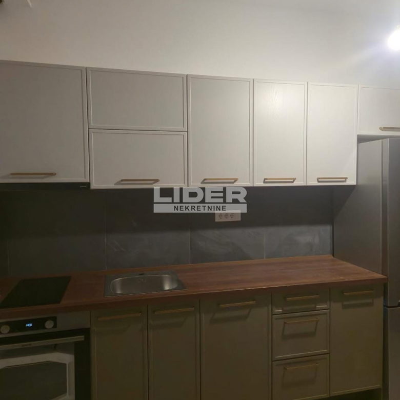 Stan Izdavanje Beograd Južni Bulevar 40 m2