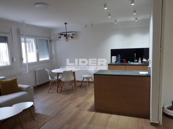 Stan Izdavanje Beograd Centar (Savski Venac) 55 m2