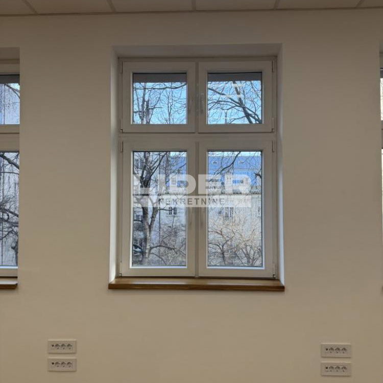 Lokal Izdavanje Beograd Centar (Savski Venac) 60 m2