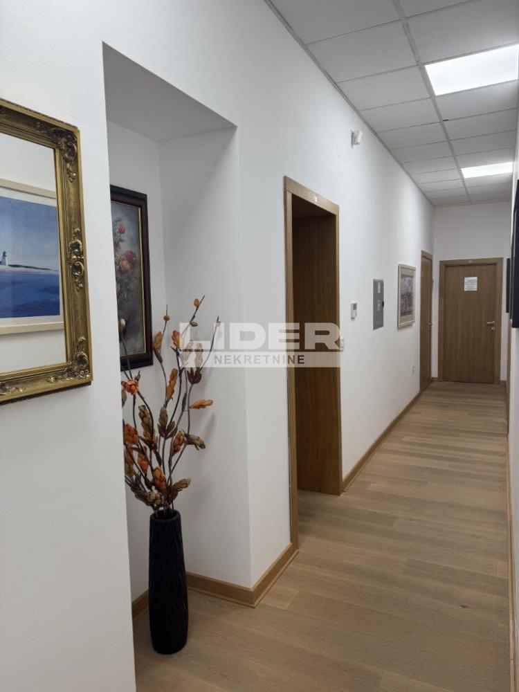 Lokal Izdavanje Beograd Lokal Izdavanje Beograd Centar (Savski Venac) 60 m2