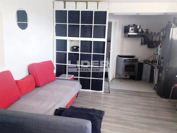 Stan Prodaja Beograd Terazije 43 m2