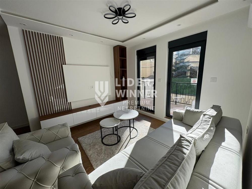 Stan Prodaja Beograd Lekino Brdo 40 m2