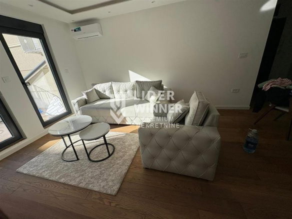 Stan Prodaja Beograd Lekino Brdo 40 m2
