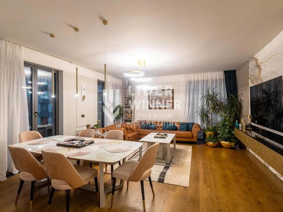 Stan Prodaja Beograd Dorćol Gornji 244 m2