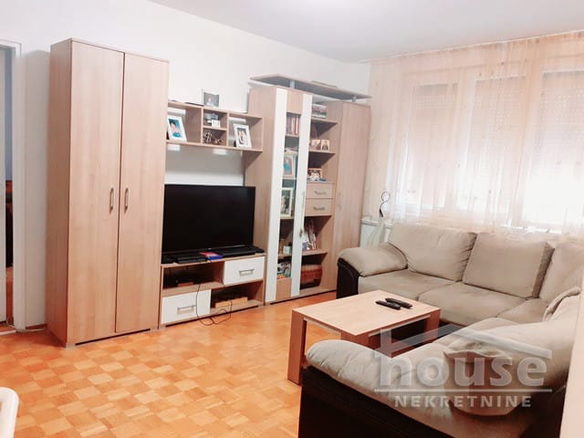 Stan Prodaja Novi Sad  47 m2