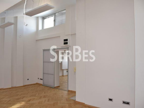 Lokal Izdavanje Novi Sad  162 m2