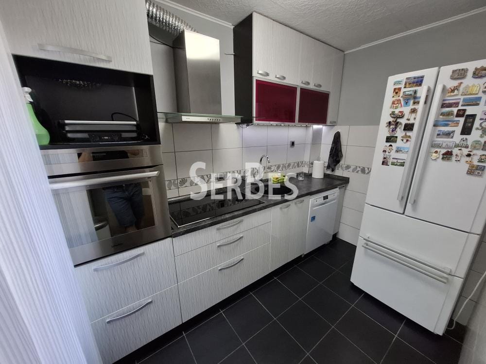 Stan Prodaja Novi Sad  90 m2
