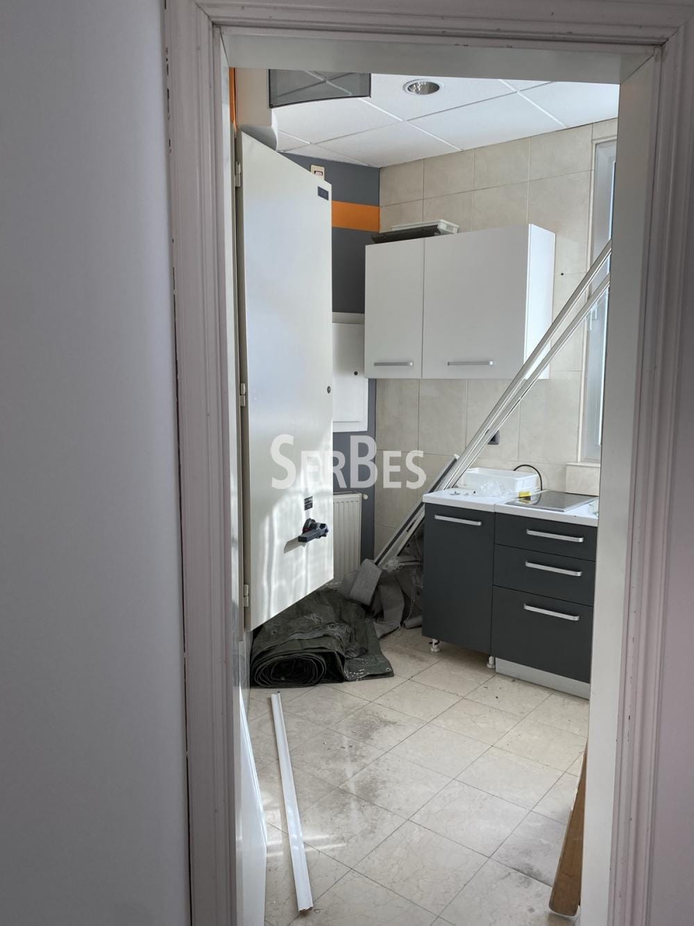 Lokal Izdavanje Novi Sad  352 m2