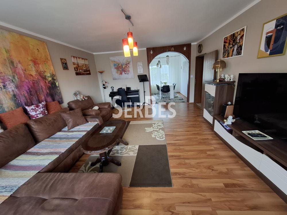 Kuća Prodaja Novi Sad Kuća Prodaja Novi Sad Bocke 272 m2