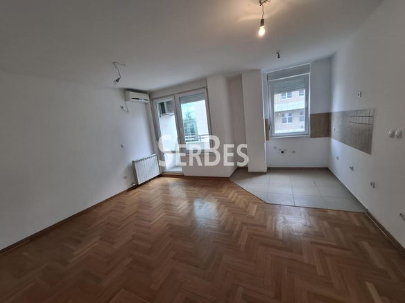 Stan Izdavanje Novi Sad  60 m2