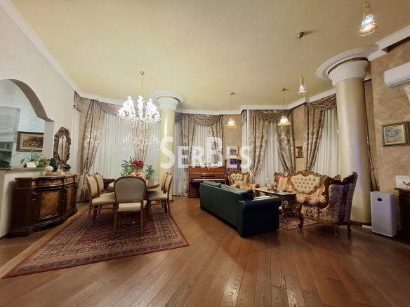 Stan Prodaja Novi Sad  358 m2